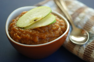 Homemade Cinnamon Applesauce